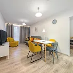 Powstancow Slaskich Homely By Bookinghost Daire Wroclaw
