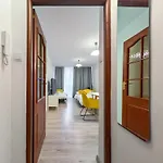 Apartament Powstańców śląskich Homely By Bookinghost Wrocław