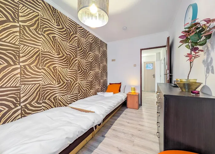 Appartamento Powstancow Slaskich Homely By Bookinghost *